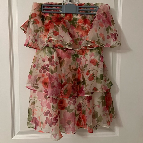 Abercrombie & Fitch Organza Tiered Strapless Mini Dress - Picture 2 of 5